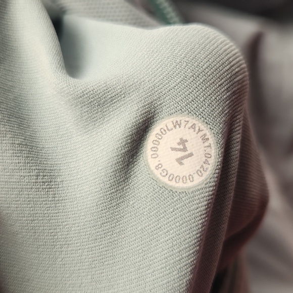 Lululemon Athletica Mint Green Shorts - Picture 6 of 6